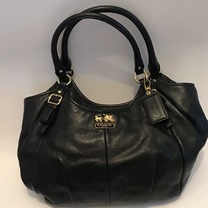 Coach shoulder bag
